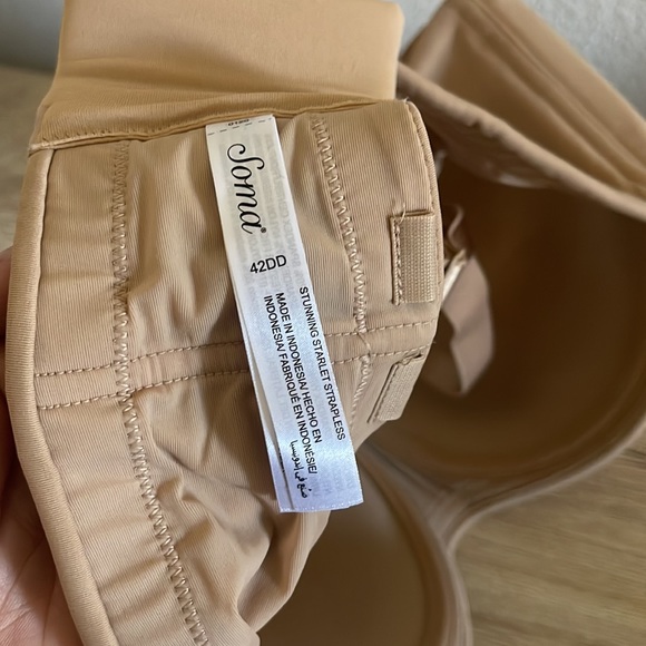 SOMA Stunning Starlet Strapless Bra - Picture 4 of 8